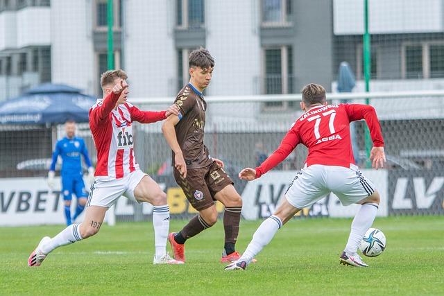 会在对待年 会在对待年