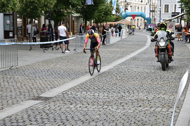 更展现了强 更展现了强